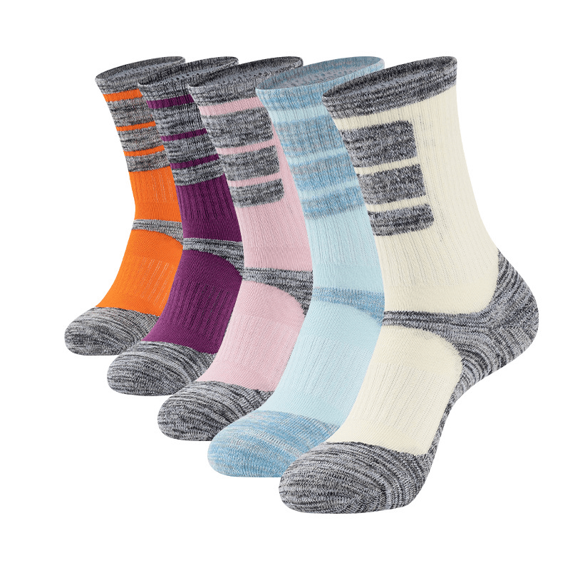 Men's Breathable Mid Calf Basketball Socks