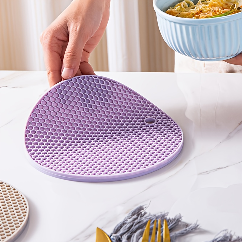 Diseño inteligente  Salvamanteles protector de platos y sartenes de  silicona - Juego de 2 almohadillas y protege contra rasguños y grietas -  13.75 x 13.75 pulgadas - Gris – Smart Design®