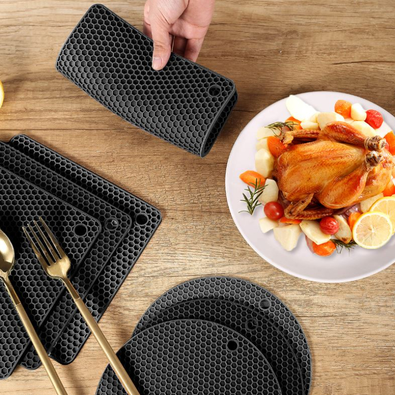 Silicone Heat Resistant Mat Set of 2 , Nonslip Silicone Mats for Kitchen Counter, Countertop Protector, Kitchen Counter Mat, Heat Resistant, Baking