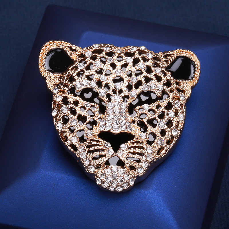 Full Rhinestone Panther Head Brooch Retro Hollow Men's Suit Animal Corsage Women Sweater Pin Brooches details 0