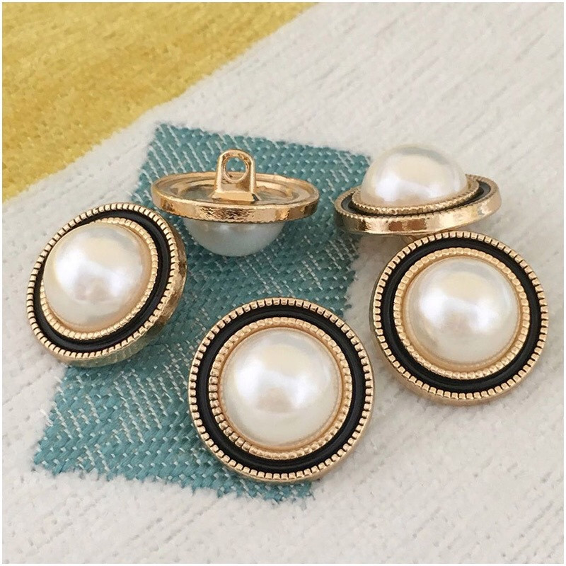 Retro Pearl Gold Metal Button Rhinestones Coat Buttons for Women DIY  Clothing Suit Sewing Sew on Botones Accessories-14-15MM 2pcs :  : Home & Kitchen