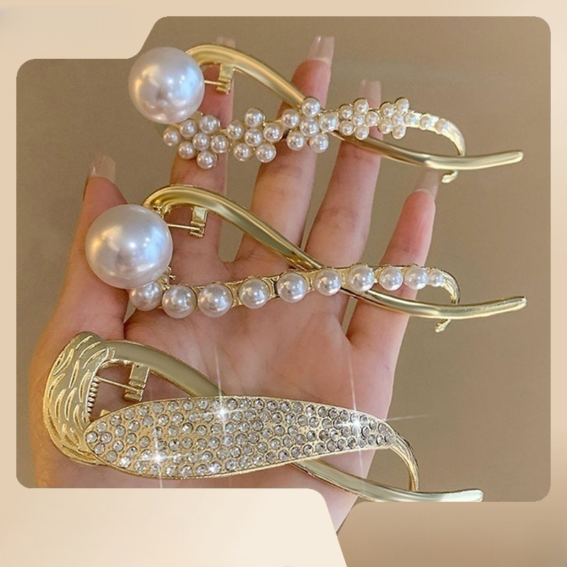 Exquisite Frog Buckle Hair Clip Back Of The Head One Word Clip Faux Pearl  Metal Hair Clip Elegant Ladies Headdress - Temu Israel