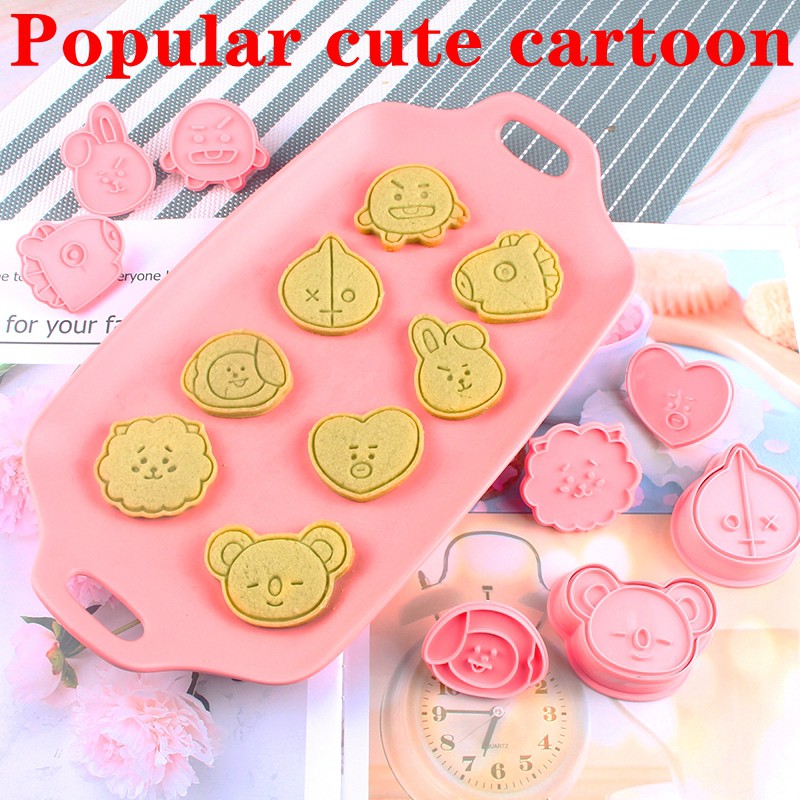 

8pcs, Cartoon Animals Cookie Cutters, Plastic Pastry Cutter, Cute Cookie Embosser, Biscuit Molds, Baking Tools, Kitchen Gadgets, Kitchen Accessories