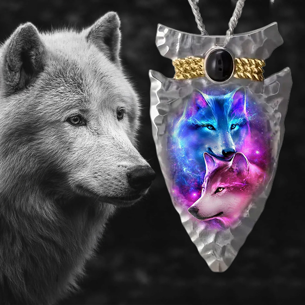 Wolf on sale stone necklace