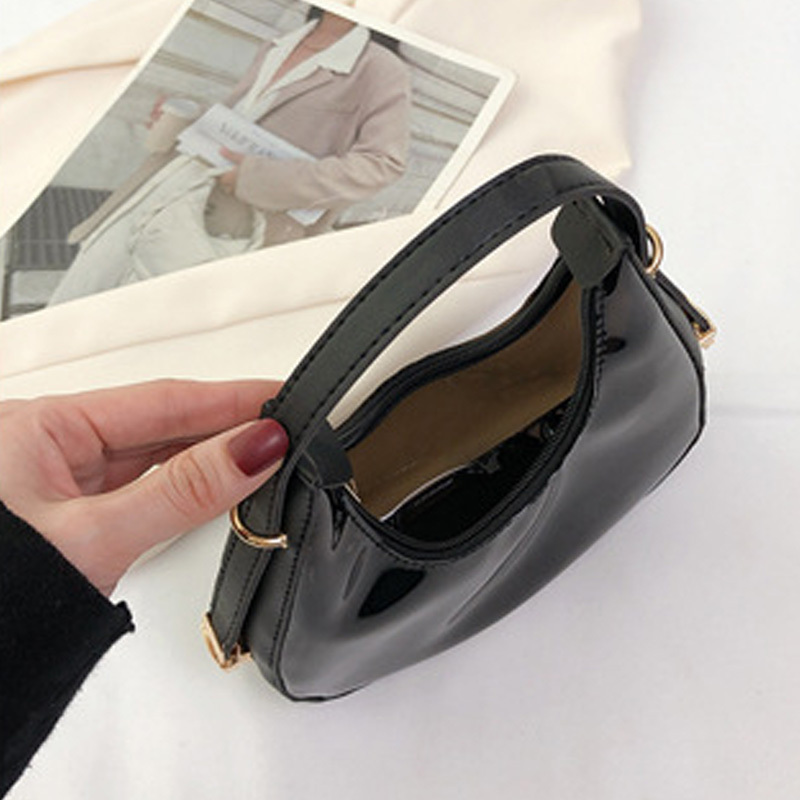 Transparent Pvc Hobo Bag, Jelly Casual Shoulder Bag, Waterproof Stylish Baguette  Bag Underarm Bag - Temu