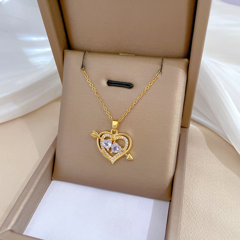1pc Stainless Steel Heart Shaped Pendant Necklace For Women