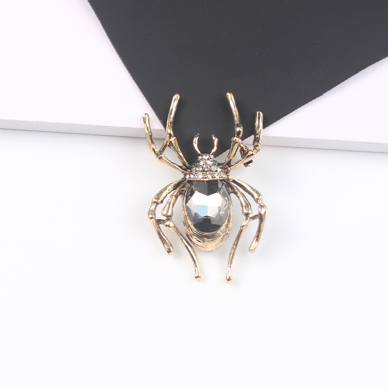 Vintage Style Spider Shape Alloy Brooch Pin Inlaid Colorful Shiny  Rhinestone Animal Theme Brooch Halloween Decoration Gift - Temu