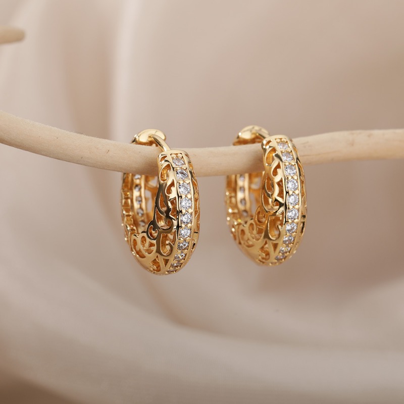 Girl's Hollow Wave Earrings Birthday Gift