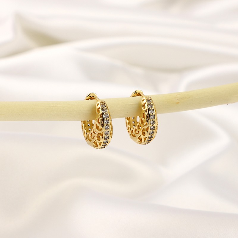 Girl's Hollow Wave Earrings Birthday Gift
