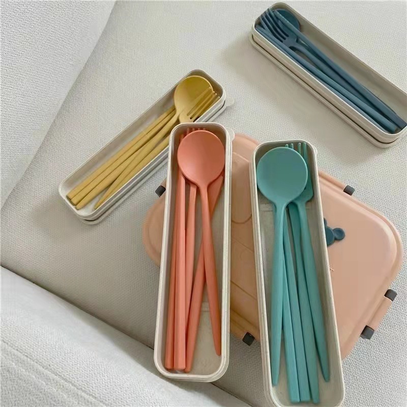 2/3PCS Wheat Straw Cutlery Tableware Spoon Fork Chopsticks Set With Box  Students Travel Portable Dinnerware Kitchen Accessories