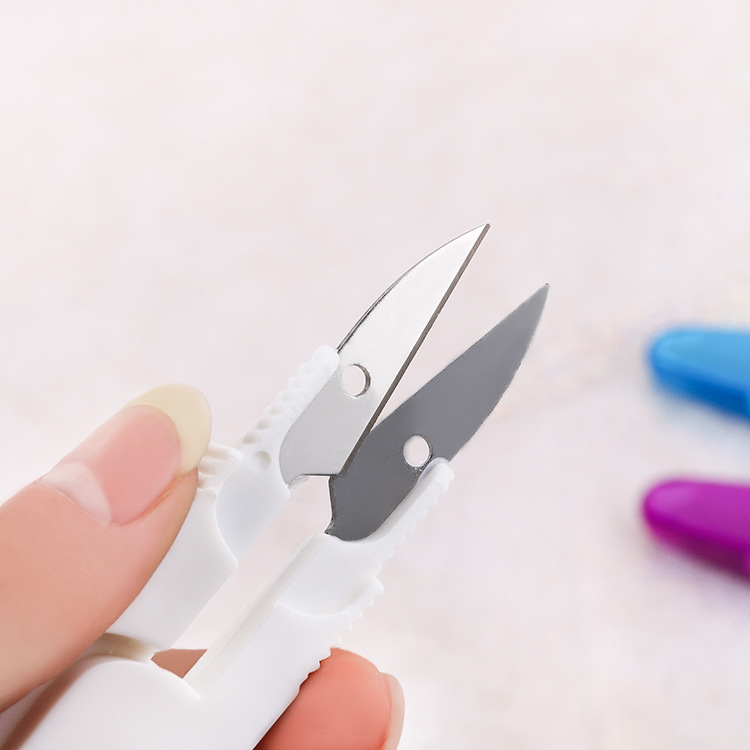 Portable Mini Scissors with Cover Safety Sewing Scissors Hand-cut
