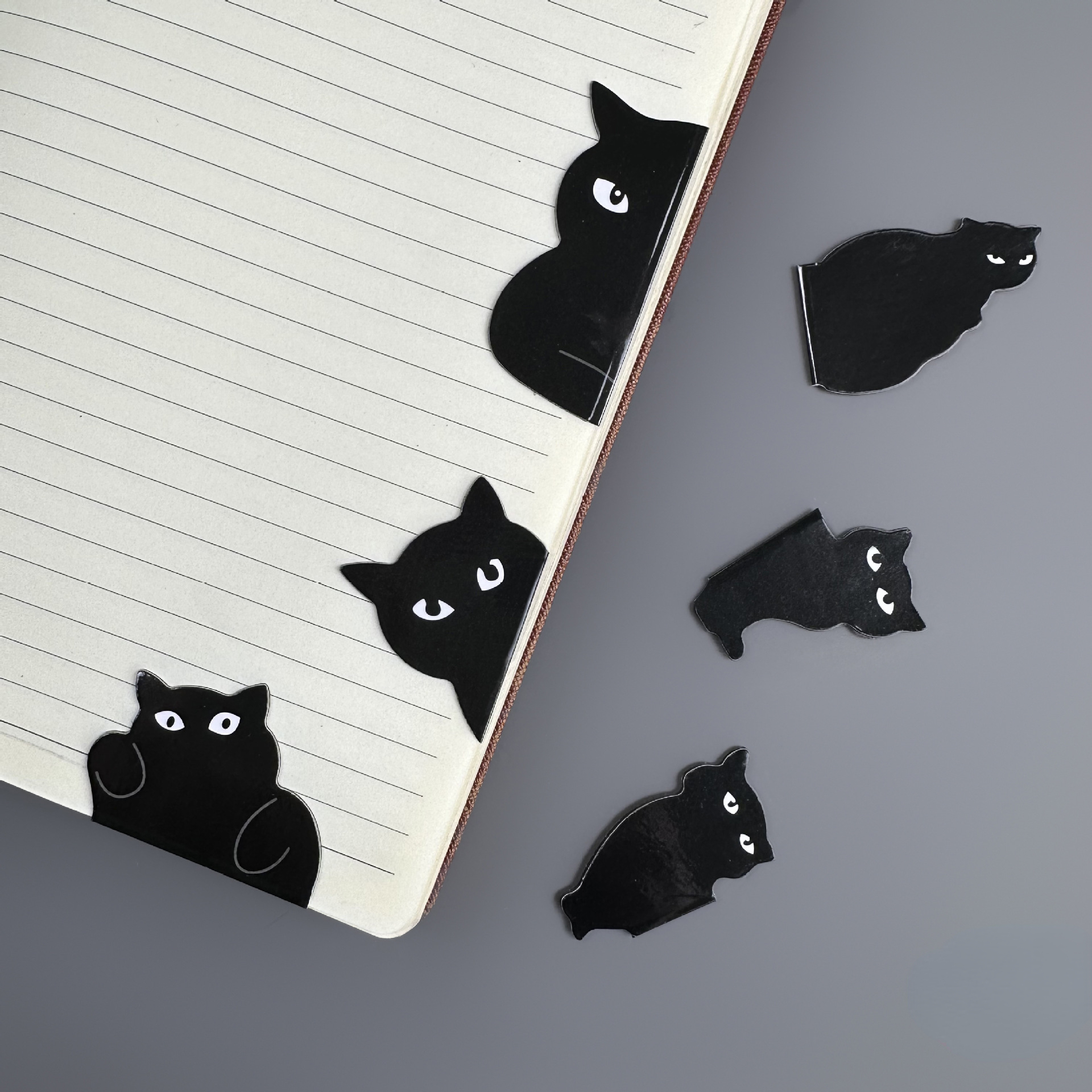 Marque page sticker patte de chat kawaii