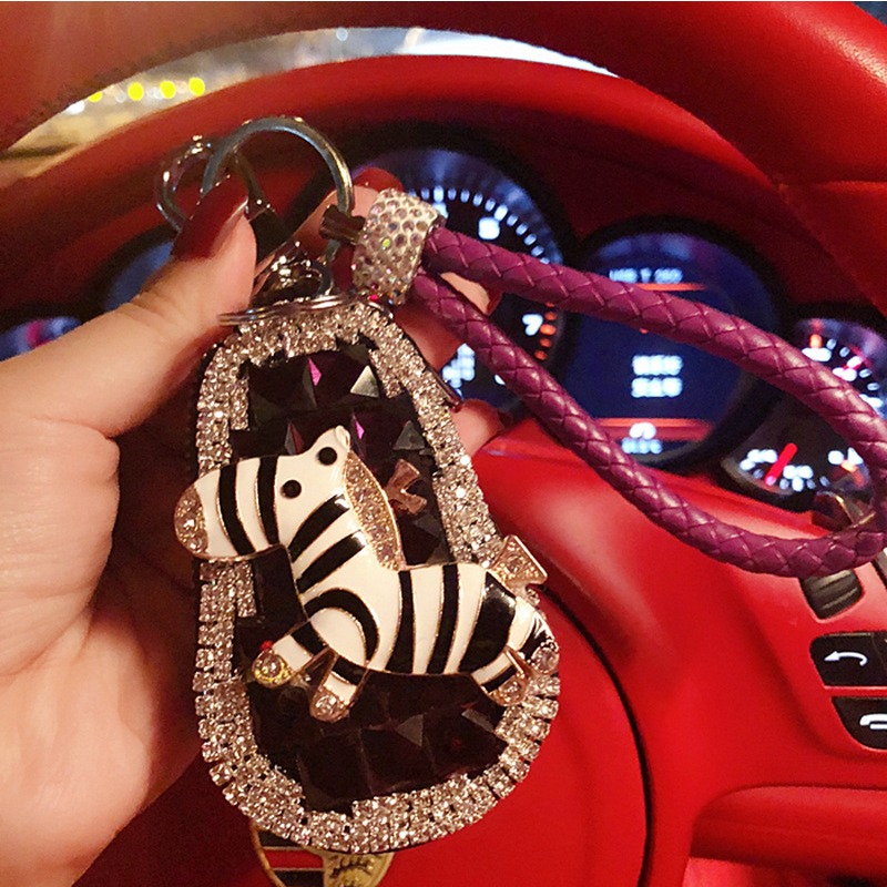 Kreative Künstliche Diamant-verkrustete Süße Haushalt Autoschlüssel Tasche  Weibliche Schlüssel Schutz Abdeckung Shell Auto Schlüssel Seil Schnalle