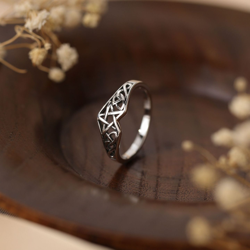 Anillo de pentagrama online en plata