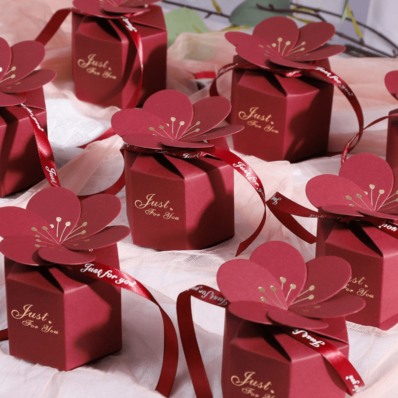 

20pcs, Creative Butterfly Petals Candy Box Wedding Favor Gift Packaging Ribbon Chocolate Gift Bags Birthday Party Supplies, Small Business Supplies, Packaging Box, Wedding Decorations, Wedding