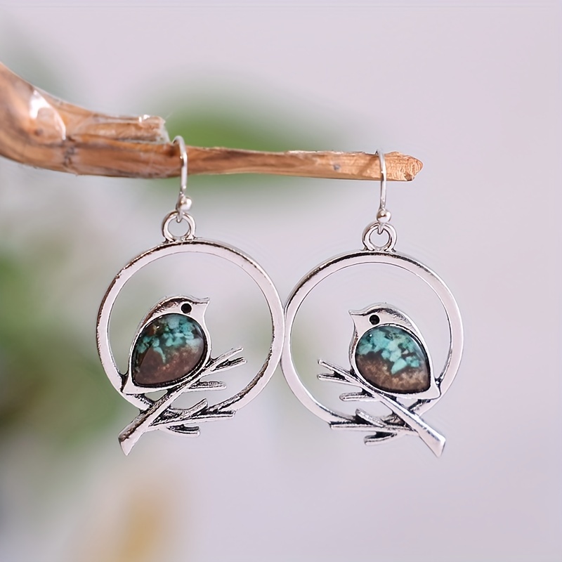 Pretty Bird, Jewelry