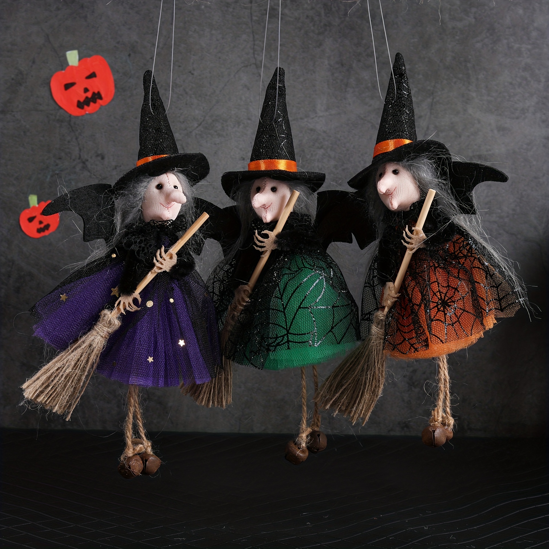 Poupées de sorcière d'horreur d'Halloween avec balai, pendentif fantôme de  sorcières volantes, porte d