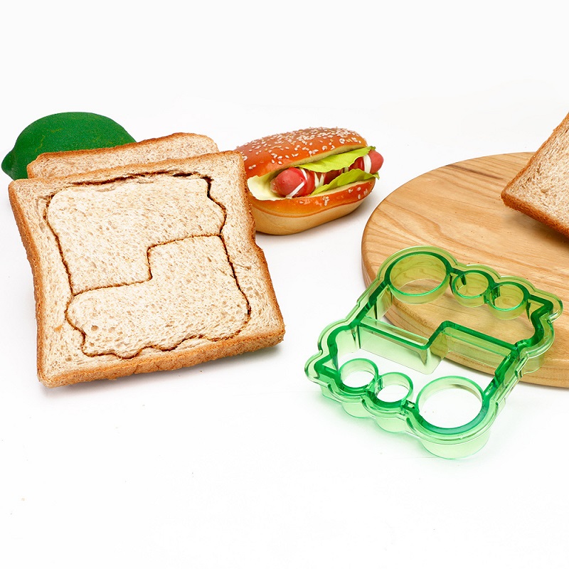 Dinosaur Shape Modeling Bread Slicing Tool Sandwich Crust Cutter