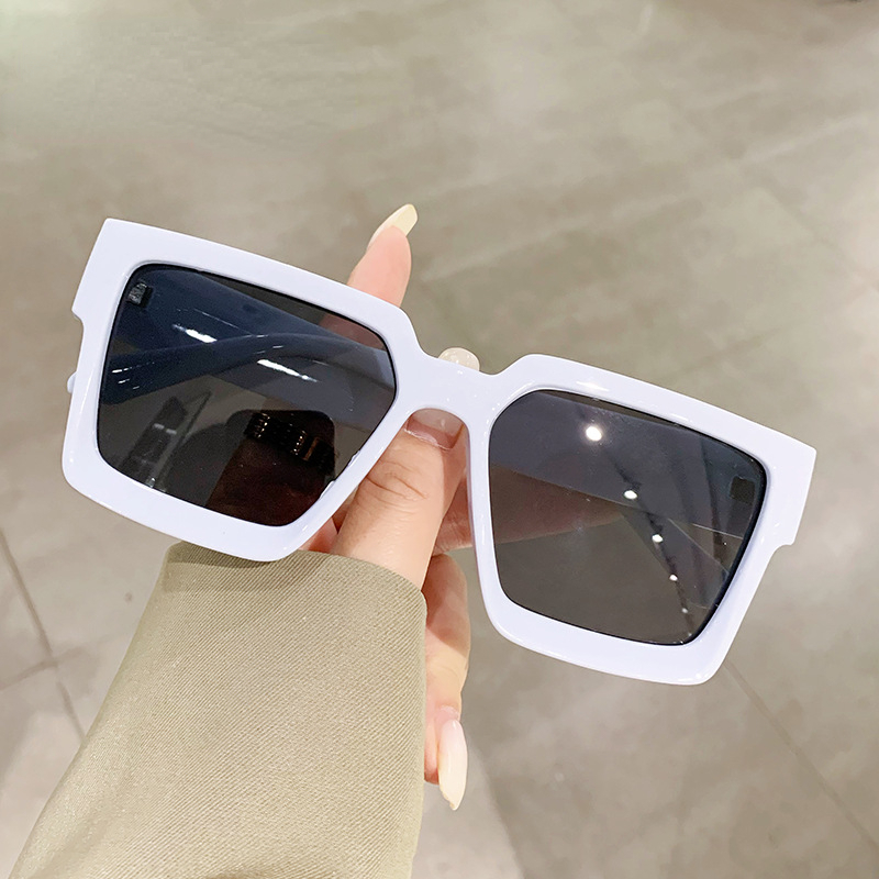 Celebrity Retro Square Sunglasses For Men And Women -FunkyTradition