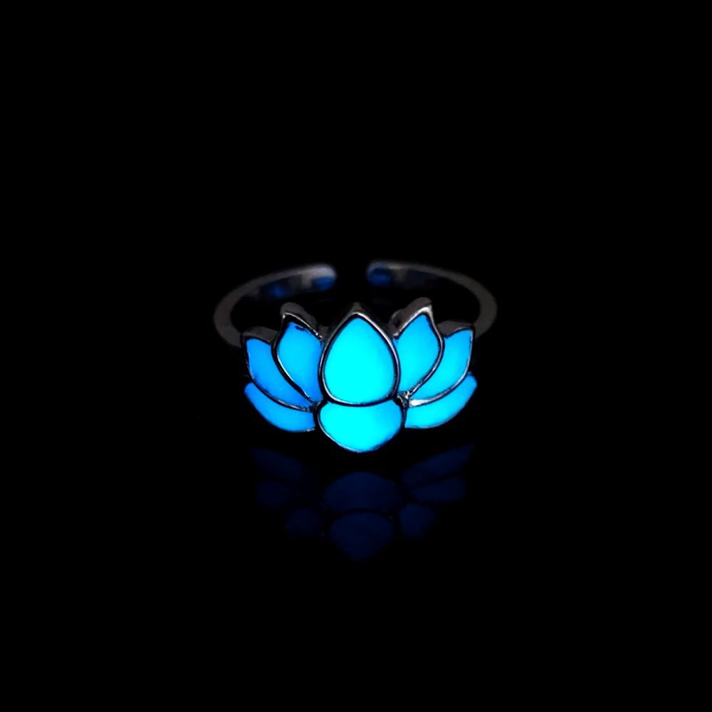 -in-the-dark Lotus Ring Men Women Fashion Flower Shape Festive Style