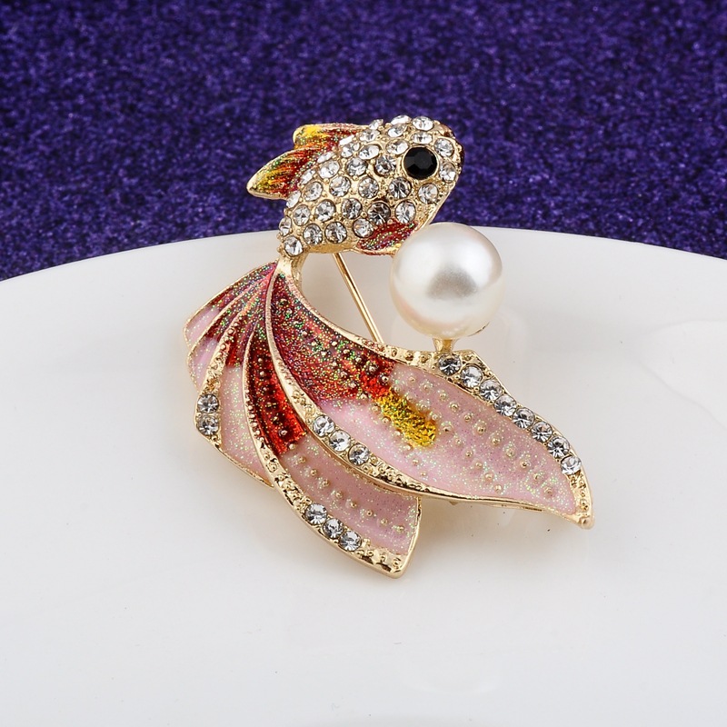 Rhinestone Sea Animal Gold Fish Brooches Party Brooch For Women