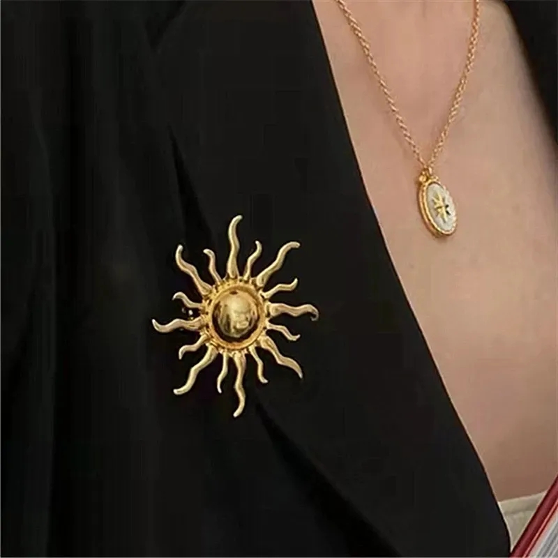 Sun Shape Brooch Vintage Badge Pin Collar Pin Sweater Coat Lapel Pin  Clothing Accessories