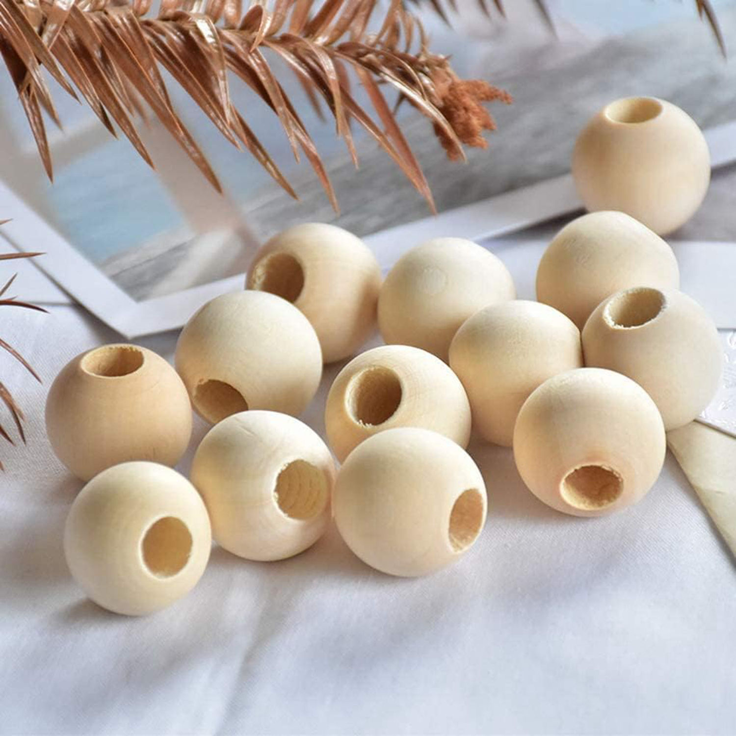  VABNEER Wooden Beads Natural Beads 320Pcs Round Wood Beads for  Crafts DIY Handmade Decorations Jewellery Craft Making, 6 Sizes(10mm,  12mm,14mm, 18mm, 20mm, 25mm) : Arts, Crafts & Sewing