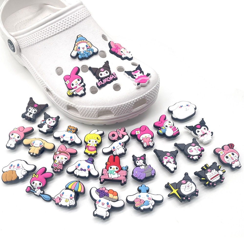 Sanrio Crocs Jibbitz / Hello Kitty, Kuromi, Cinnamoroll 12 types in total.