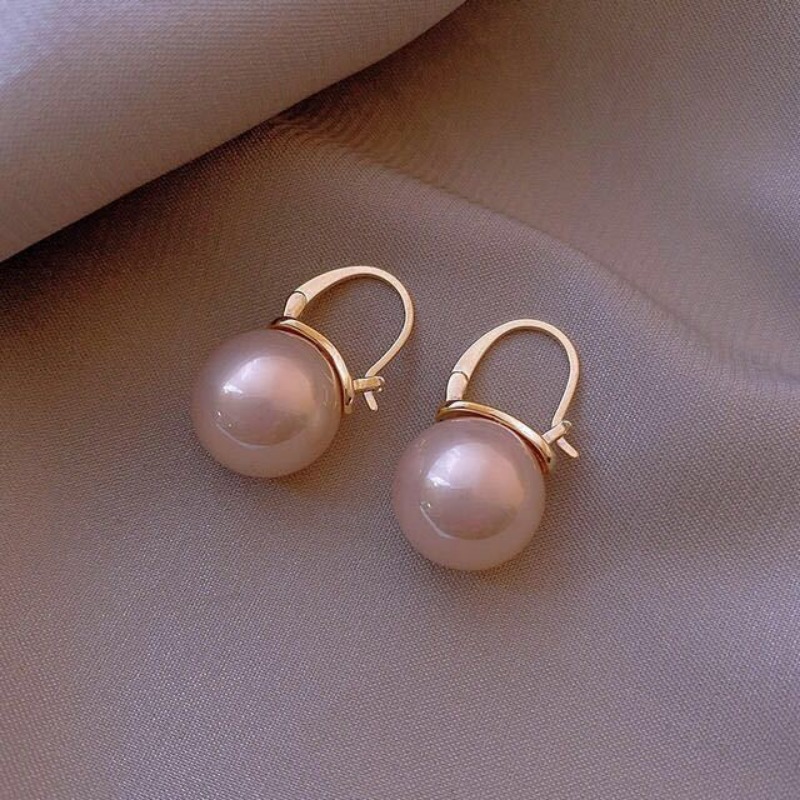 Classic Pink Pearl Studs - The Pearl Girls