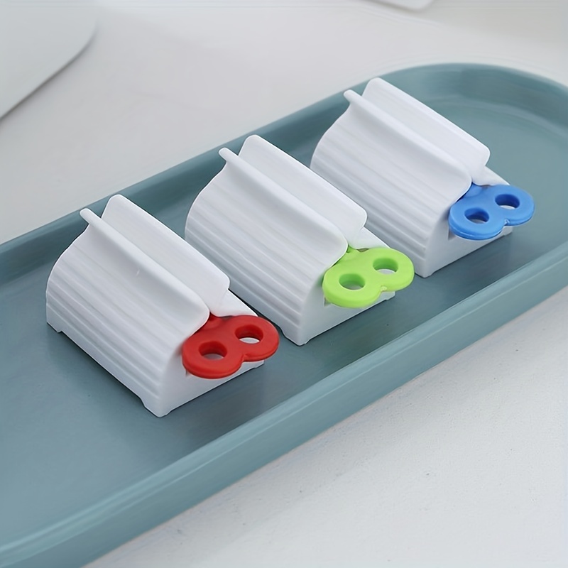 Toothpaste Squeezer & Facial Cleanser - Manual Squeeze Artif