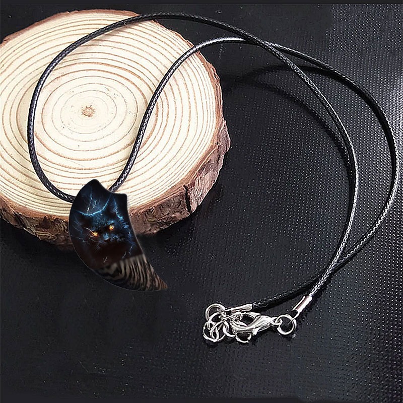 Cat tooth outlet necklace