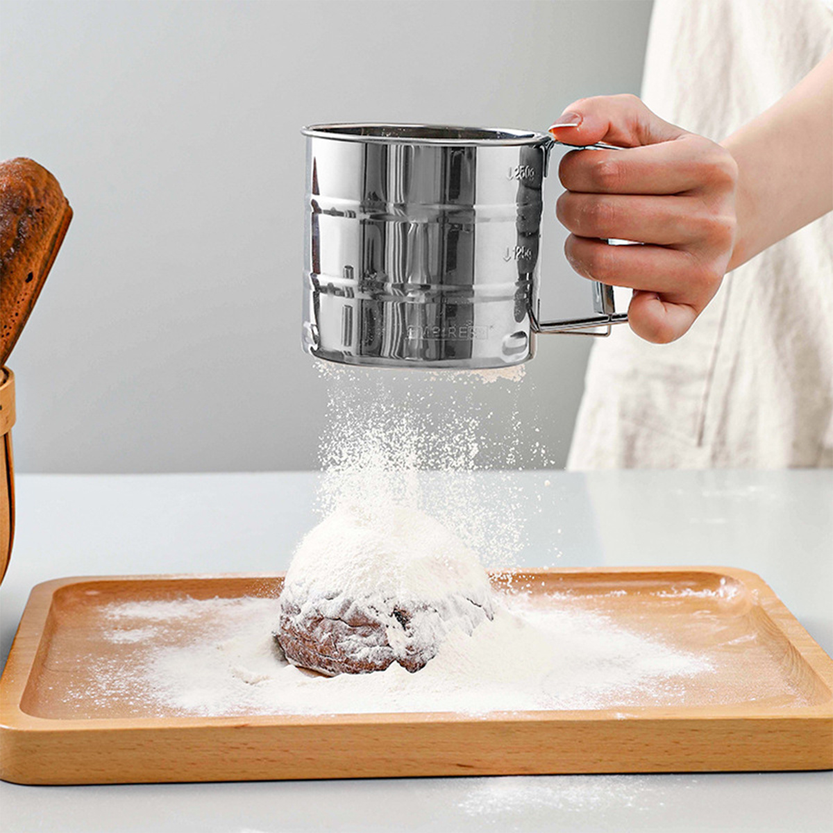 Flour Sifter One-handed Kitchen Manual Powdered Sugar Shaker Baking Cup Tool  Cake, Rice, Cereal, Beans, Powdered Sugar Sifter Tapioca Flour Coconut Fl