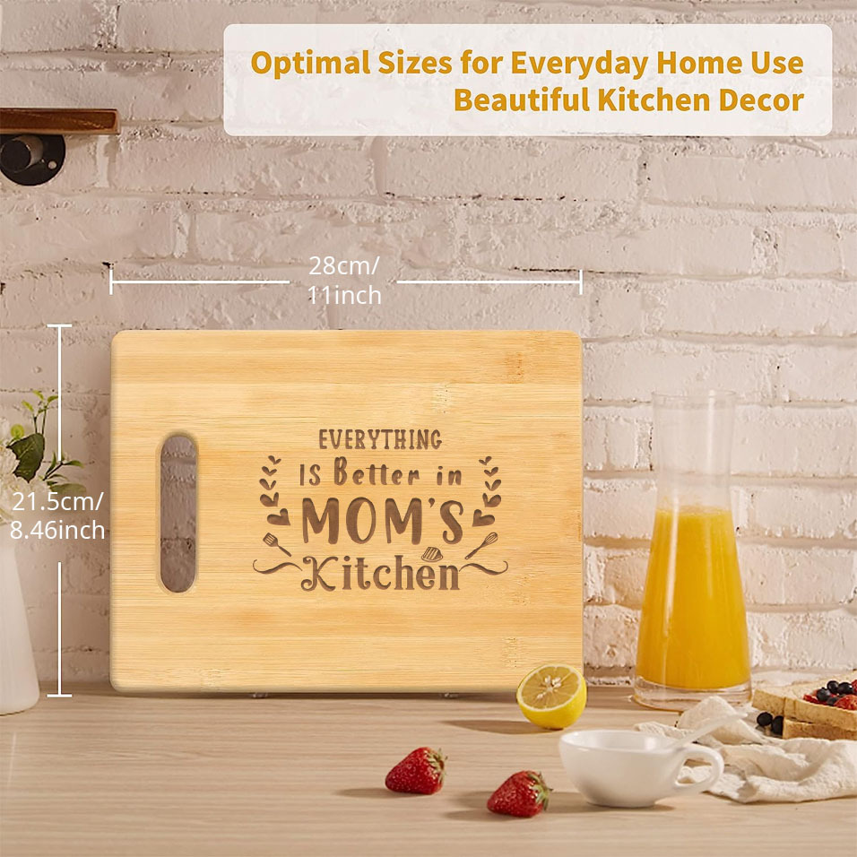 Engraved Bamboo Cutting Board - Mom's Kitchen