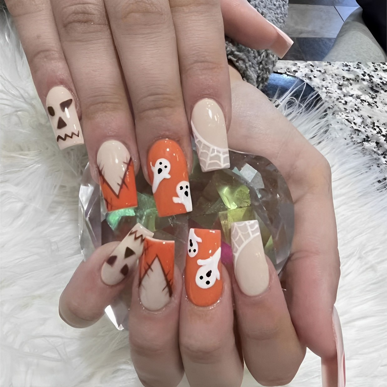 cute ghost nails