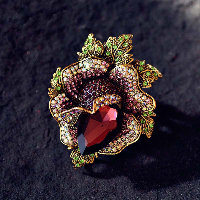 Flower Brooches for Women Rose Brooch Retro Elegant Suit Accessories Copper  Inlaid Fashion Brooch Brooches for Women Fashion Large 