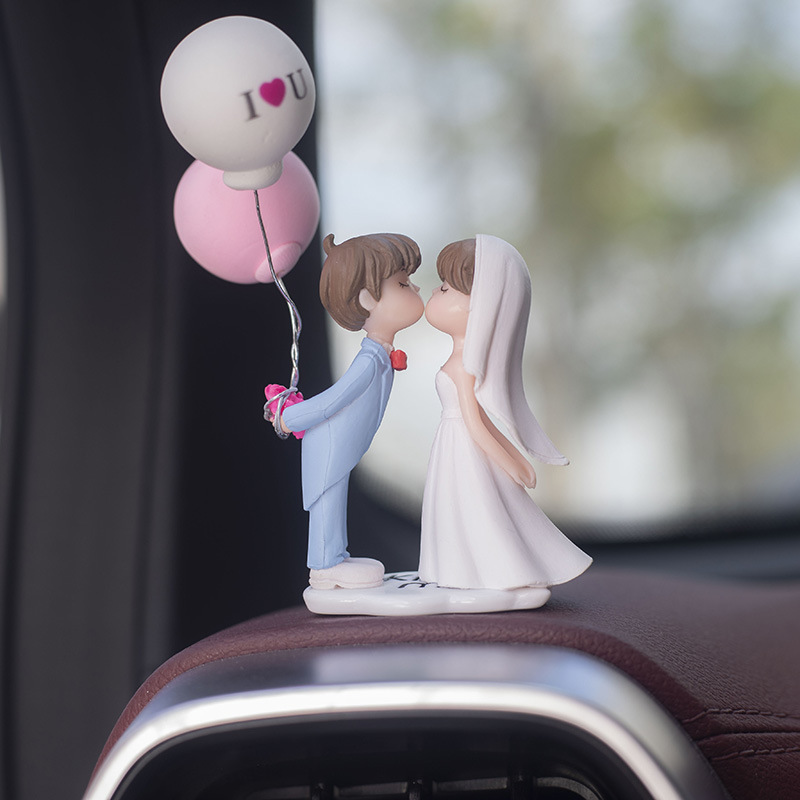 Car Cute Couple Ornaments Kiss Couple Car Interior - Temu