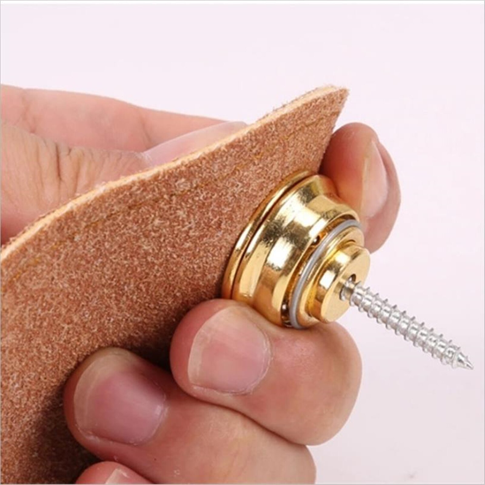 1pc Heavy Duty Guitar Strap Lock with Secure Button Locking Mechanism - Anti-Slip Straplock for Electric, Acoustic, Bass, Ukulele - Compatible with Guitar/Bass/Ukulele Straps - Durable Metal Construction (Black/, Ideal for Live Performances & Practice Sessions) - Musician Accessory, Instrument Safety, Sleek Design, Reliable Fastening, Antislip Grip, Bass Players