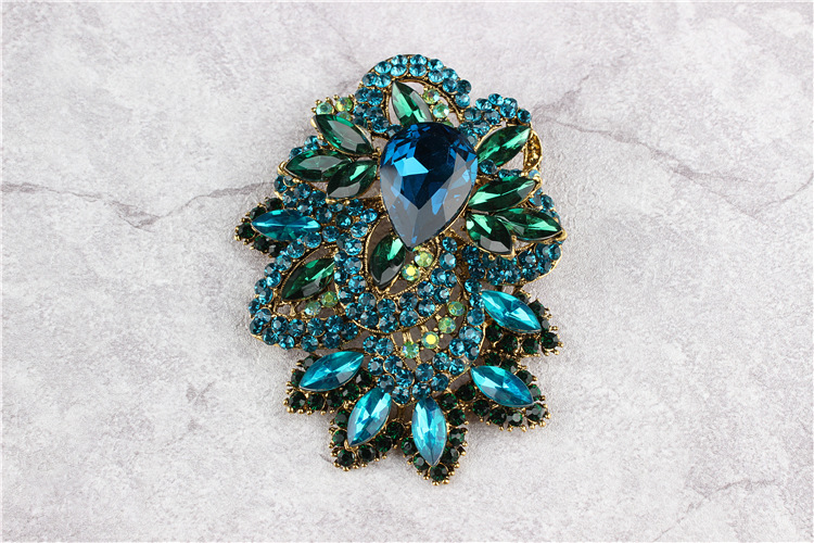 Rhinestone Brooch For Women Clothing Pins Party Banquet Jewelry