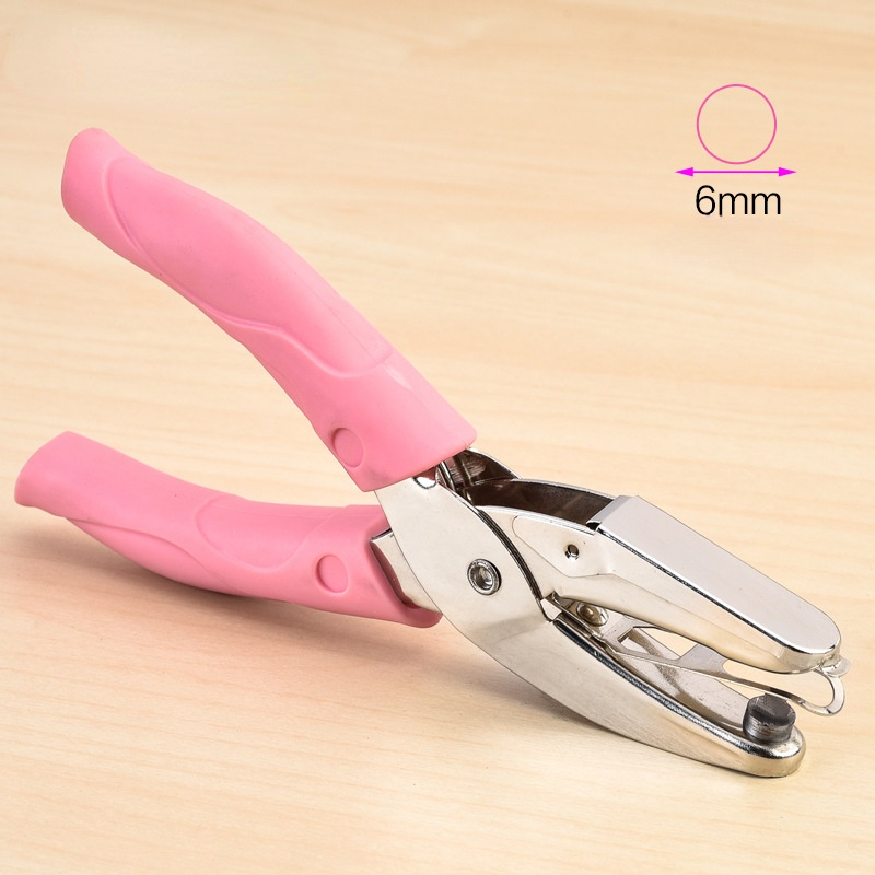 1pc Heart Shaped Hole Puncher