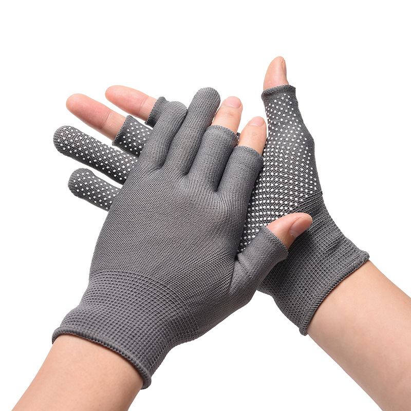 Breathable Anti slip Fishing Gloves Men Women Perfect Spring