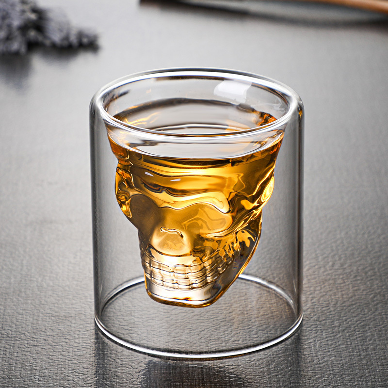 Double-Walled Skull Head Whiskey Glass • The Gentleman's Flavor