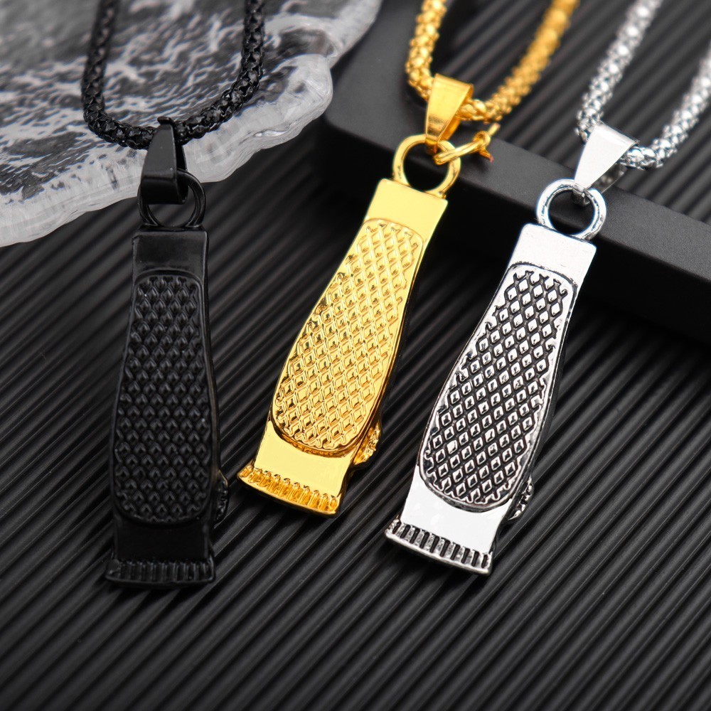 Bloody Gangster Blade Stainless Steel Pendant Necklace European And  American Fashion Razor Blade Pendant Necklace Men's Street Accessories