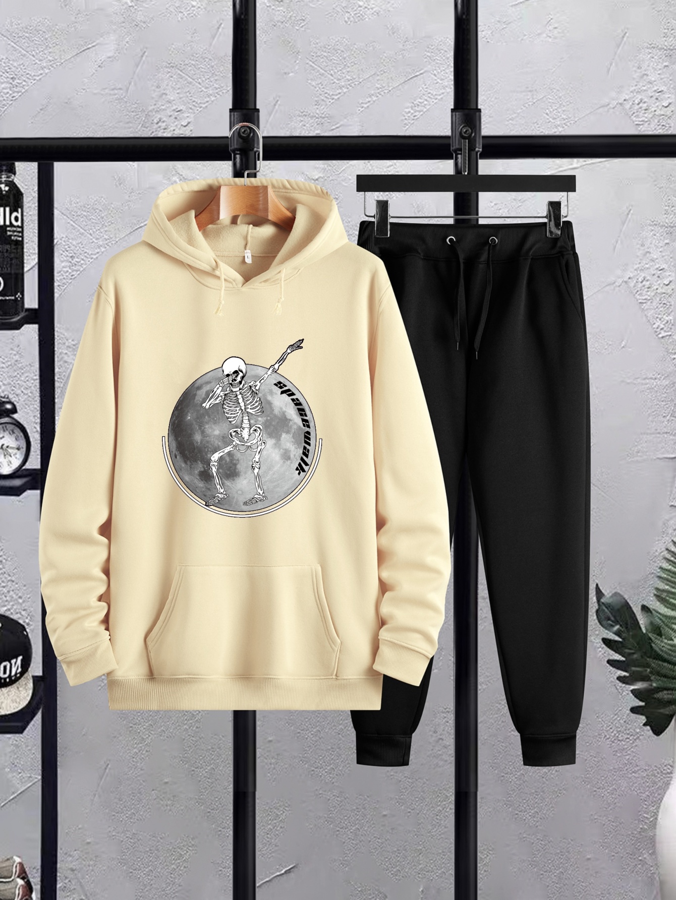 Juice WRLD hoodieBuy Juice WRLD hoodies with free shipping at AliExpress!