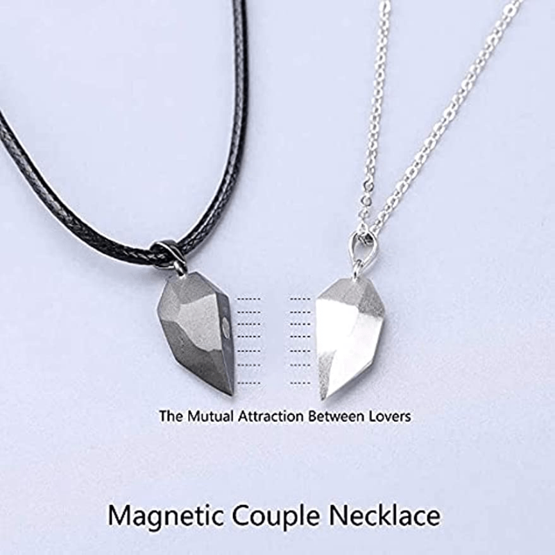 Magnetic Necklace,2 Pcs Magnetic Matching Heart Pendant Necklace,Wishing  Stone Creative Magnet Couples Necklace
