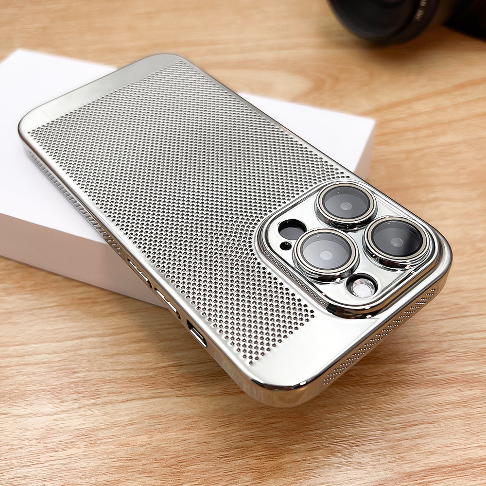 iPhone 15 Pro Max Cover - Luxury Electroplating Case with Camera Prote