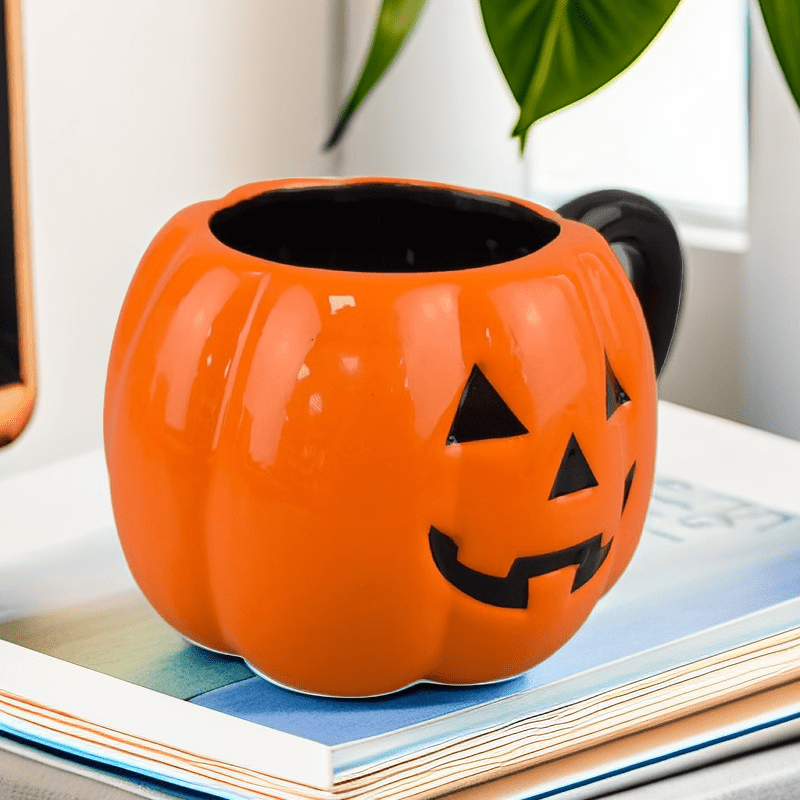 Halloween travel mug, Ghost Pumpkin Travel Mug, Pumpkin Pie, Halloween  decor, Cute Pumpkin, Cute Travel Mug, funny Halloween Travel Mug, gag gift,  Halloween gift