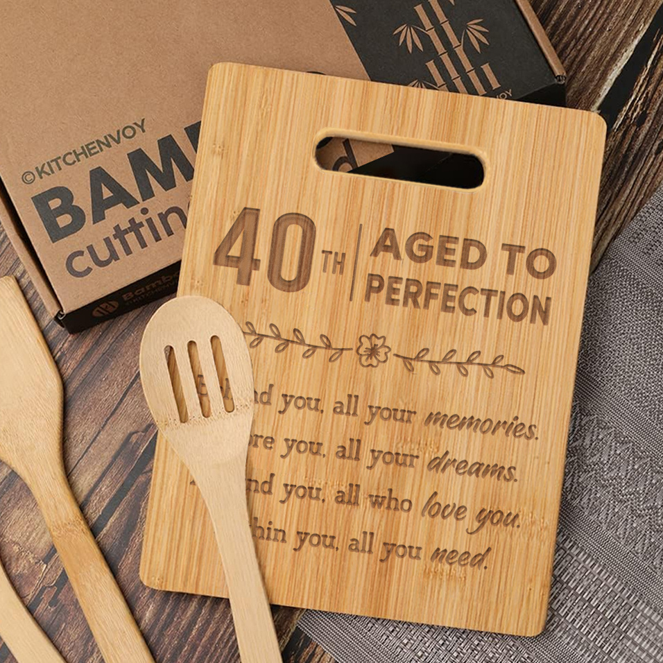 Pandasch Gifts for Aunt, Best Aunt Birthday Gift Ideas - Personalized  Engraved Bamboo Cutting Board with Warm Saying, Unique Aunt Gifts for  Birthday
