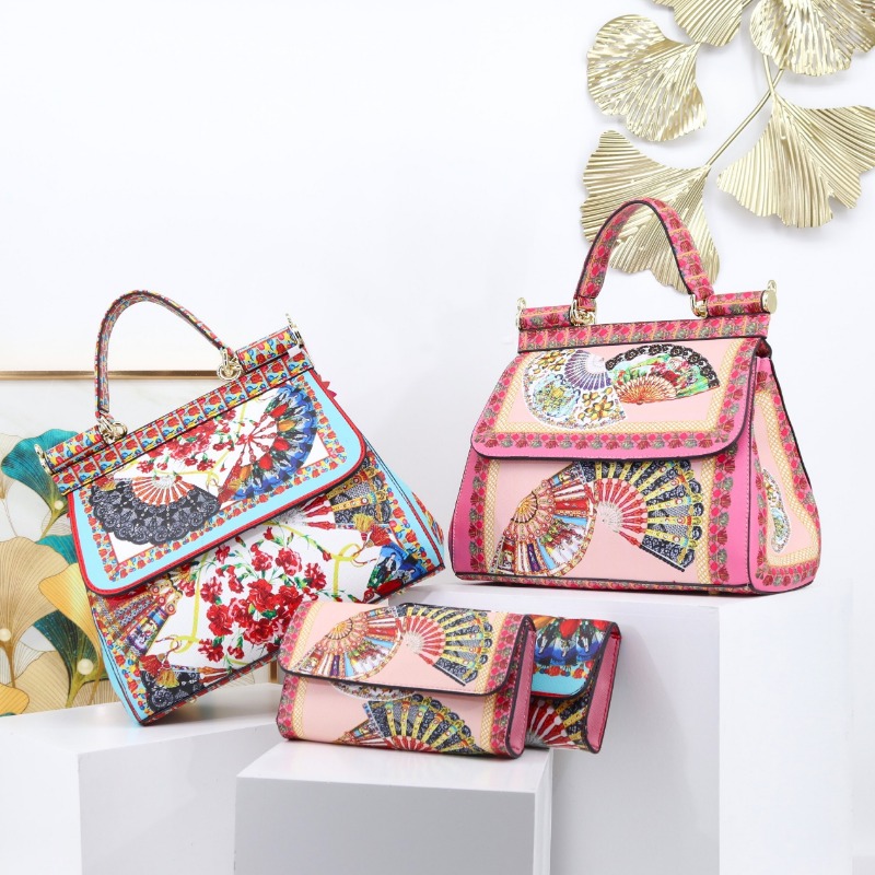 Dolce And Gabbana Fan Foulard Bag Collection