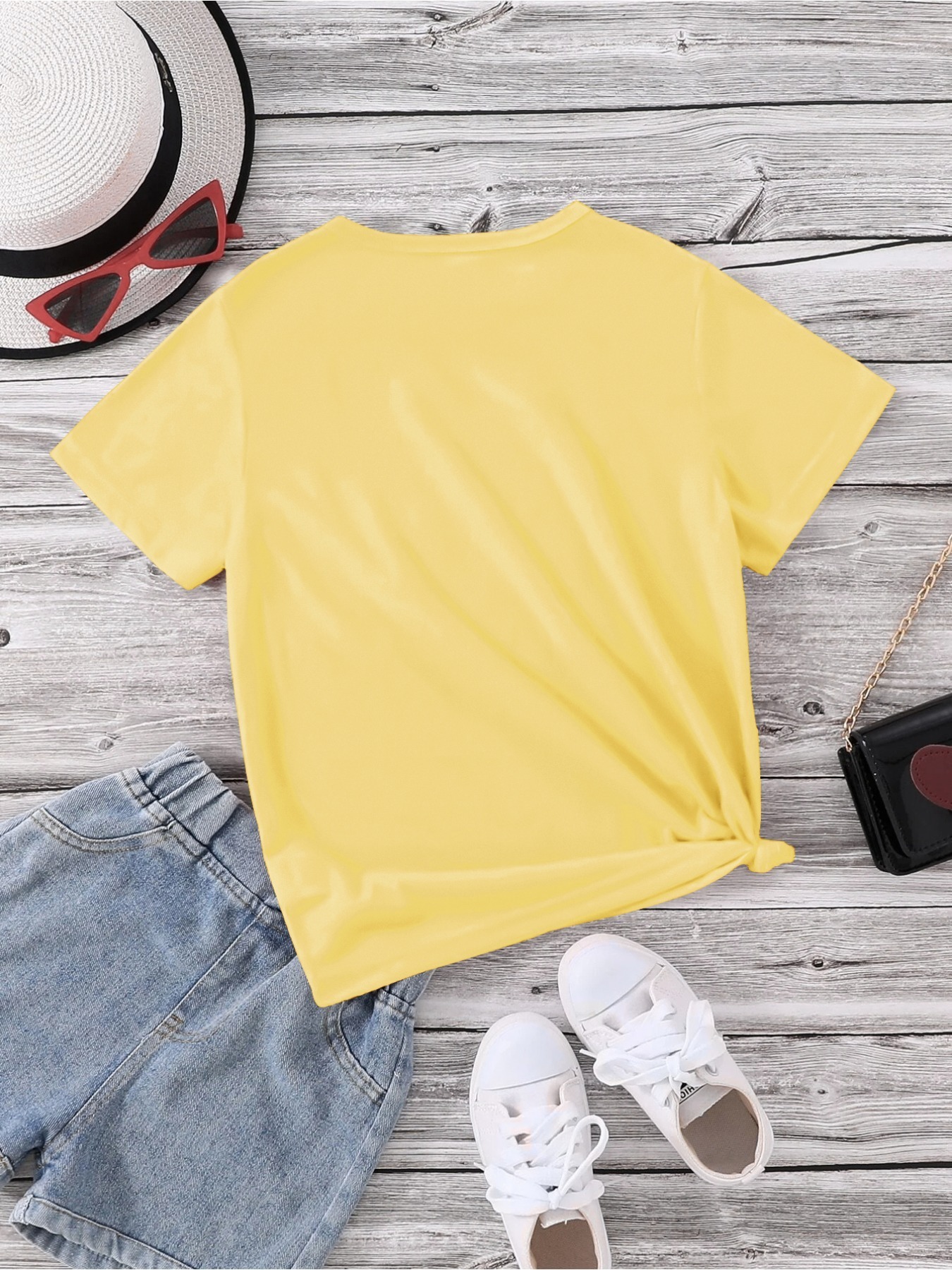 Camiseta de manga corta con flores de lentejuelas amarilla niña