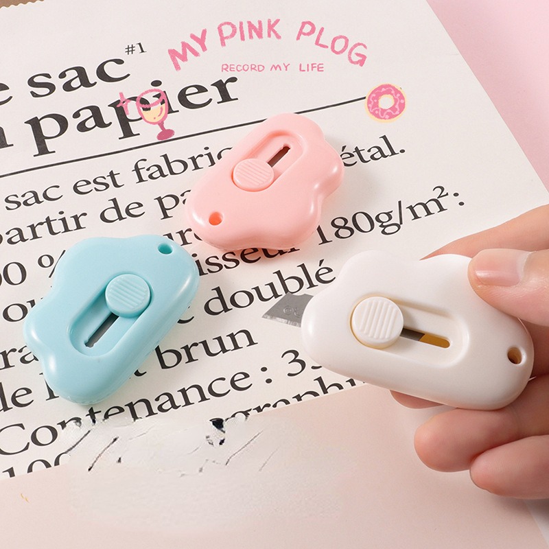 Mini Box Cutters, 3Pcs Retractable Art Cutter Utility Knife,Cute Cloud  Shaped Kawaii Letter Opener Portable Paper Cutter for Envelope Bags Express